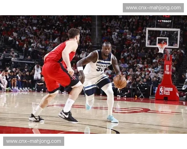 森林狼替补阵容贡献关键得分 海兰德外线投射打破僵局